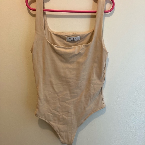 Aritzia Babaton Contour Bodysuit in “Toasted Sesame” - Picture 2 of 8